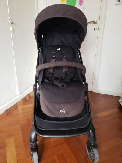 Foto 3 de Cochecito con huevito y base isofix Joie Turist